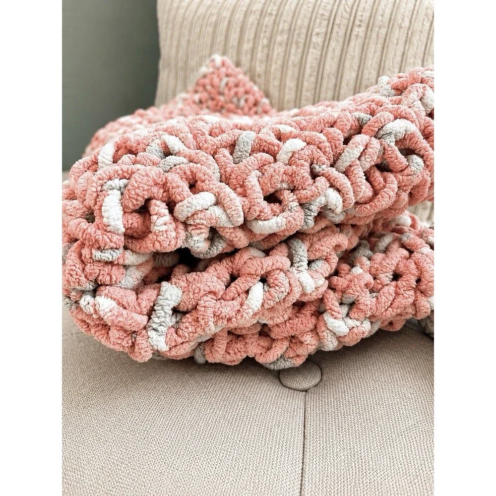 Handmade Baby Blanket Pink White Chunky Knit Chenille Throw Plush Crochet 32x32